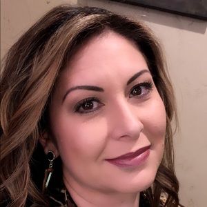 Meet your Posher, Patricia